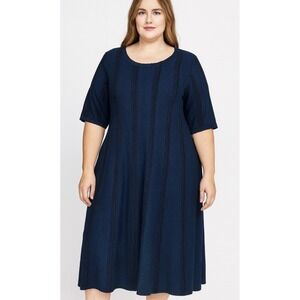 Roz & Ali Midi Dress Size 2X Blue Black Half Sleeve Knitted Texture Patterned